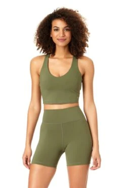Anne Cole Active - V Neck Crop Top